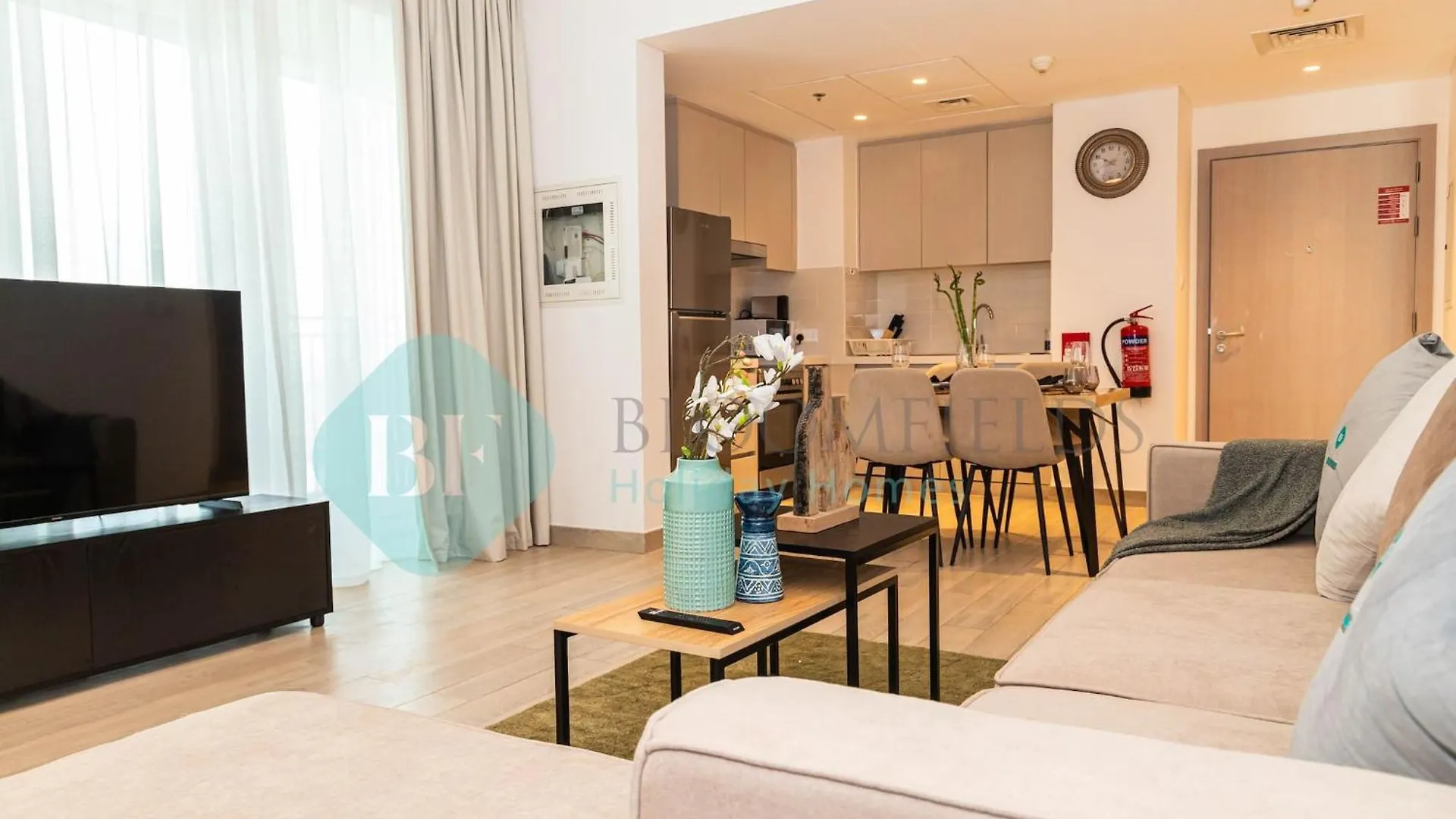 Апартаменты Bloomfields Stylish 1Br In Waters Edge Yas Island Абу-Даби